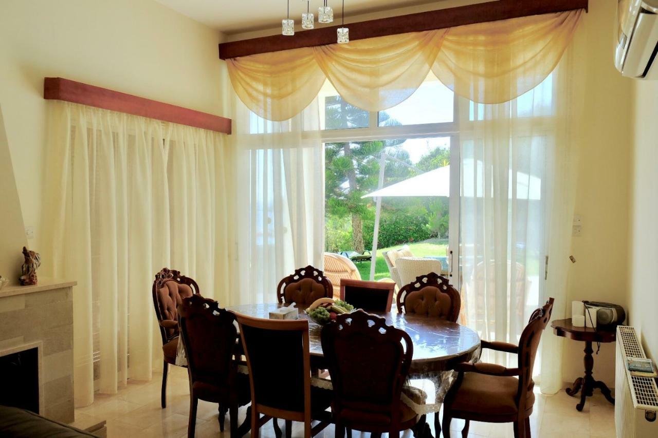 פאהיה Villa On The First Line מראה חיצוני תמונה